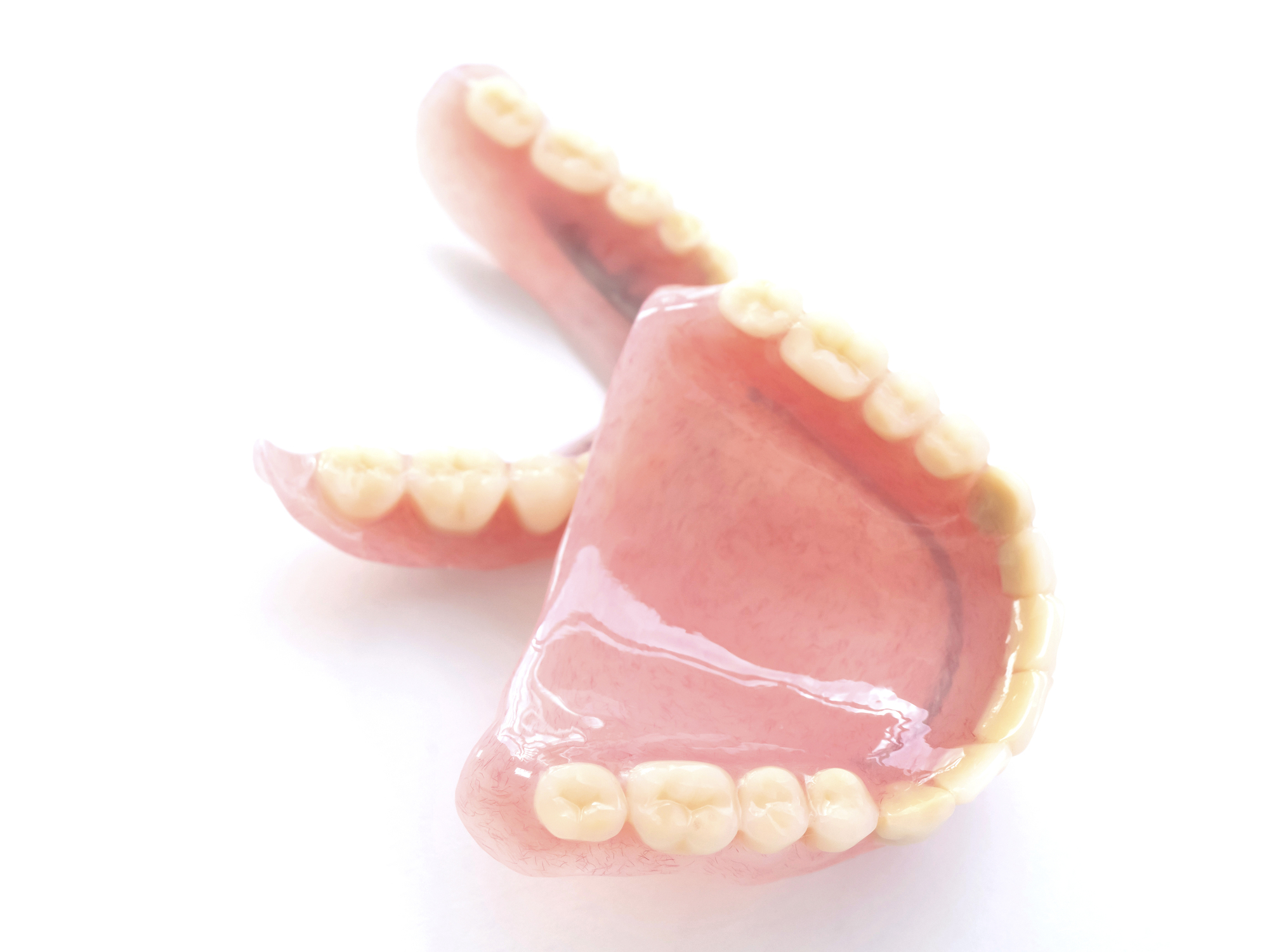 Partial Denture on white background　苫小牧　歯医者　千秋歯科医院　入れ歯